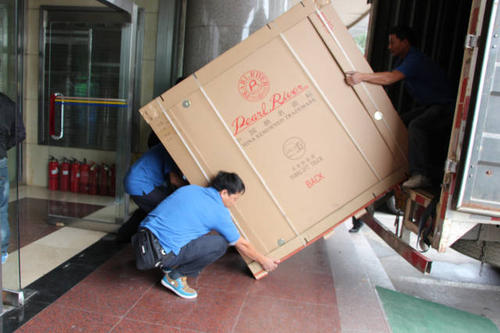 东莞生态园钢琴贵重工艺品无忧运